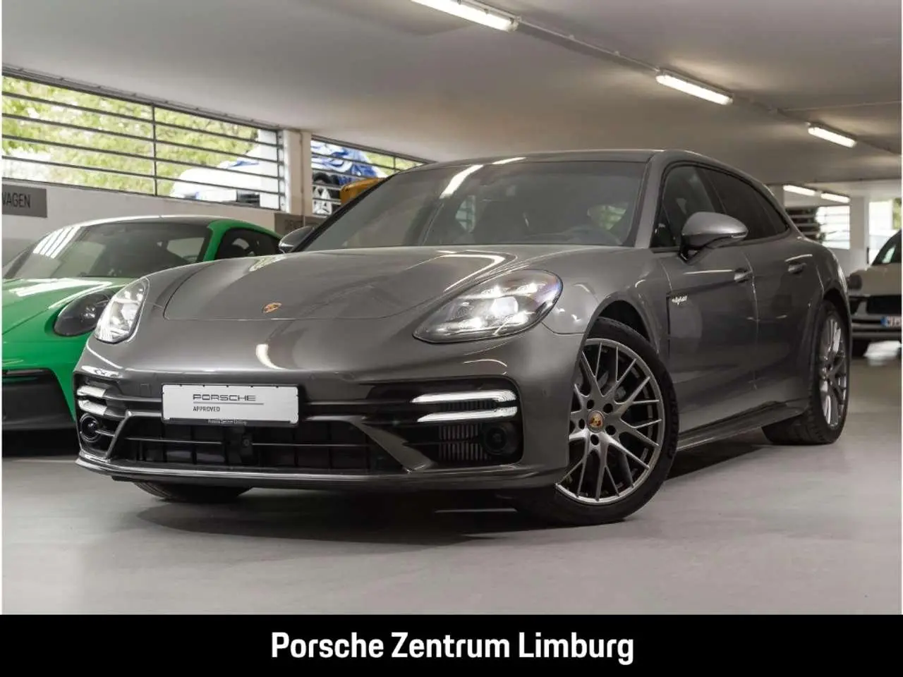 Photo 1 : Porsche Panamera 2022 Hybride