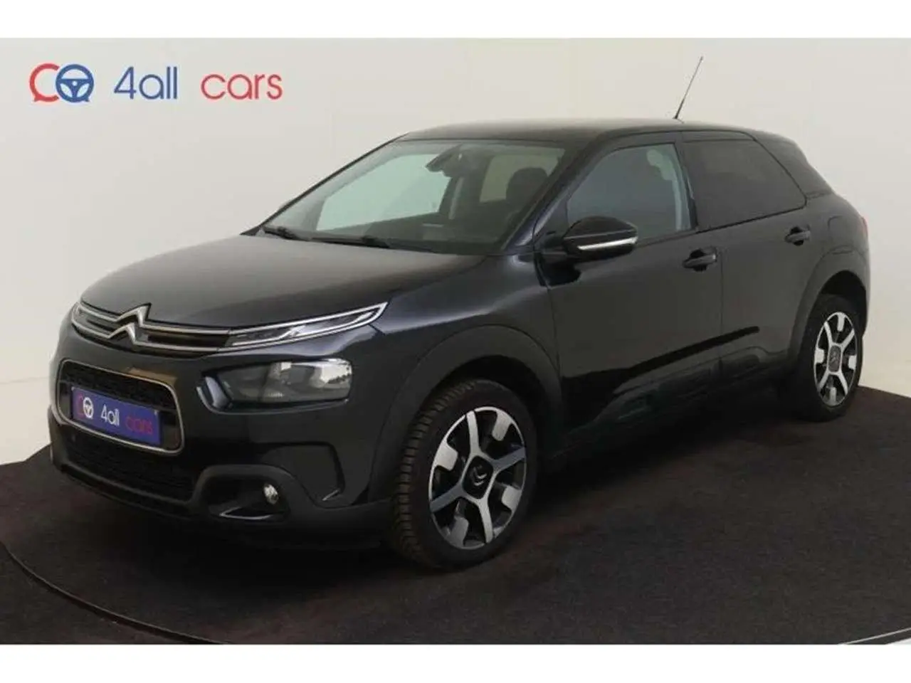 Photo 1 : Citroen C4 2019 Petrol