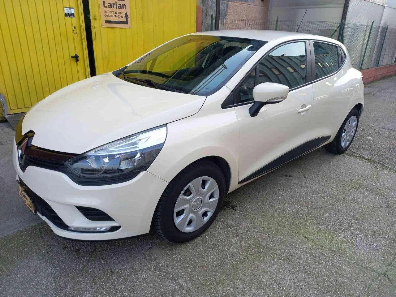 Photo 1 : Renault Clio 2017 LPG