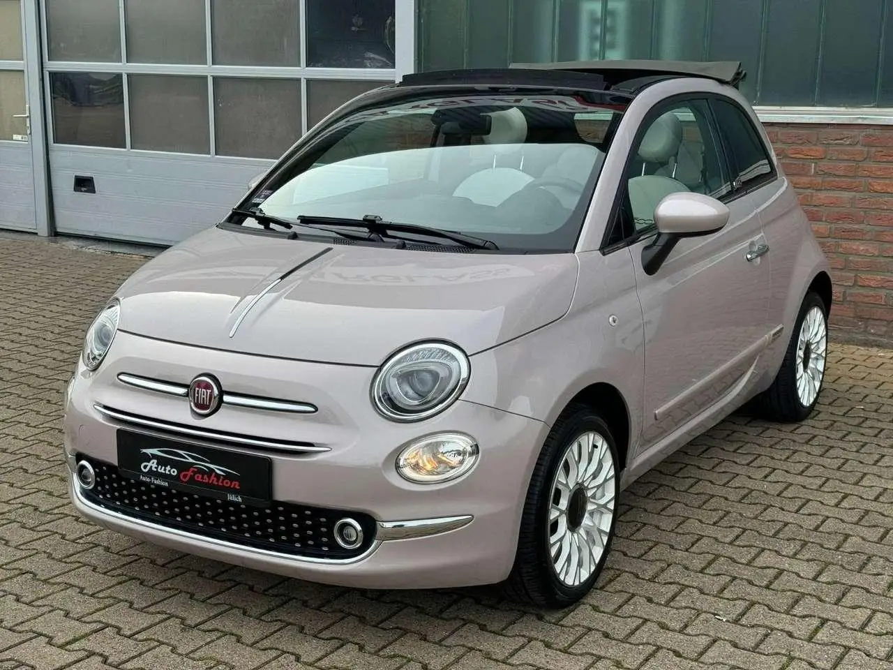 Photo 1 : Fiat 500c 2019 Essence