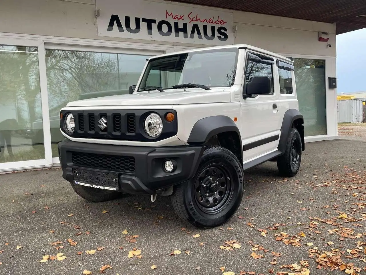 Photo 1 : Suzuki Jimny 2023 Petrol