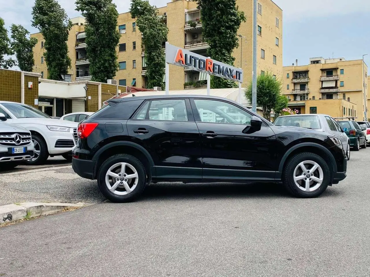 Photo 1 : Audi Q2 2017 Diesel