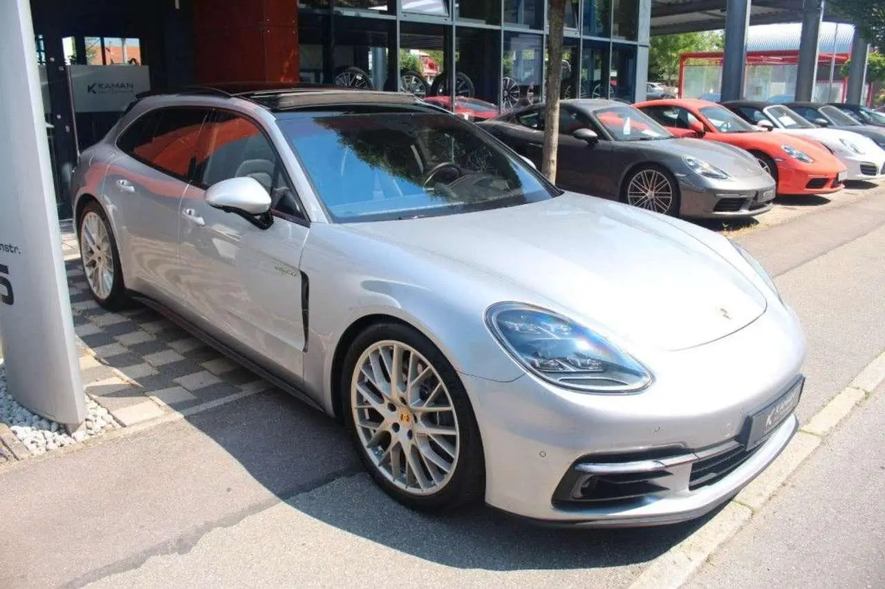 Photo 1 : Porsche Panamera 2020 Hybrid