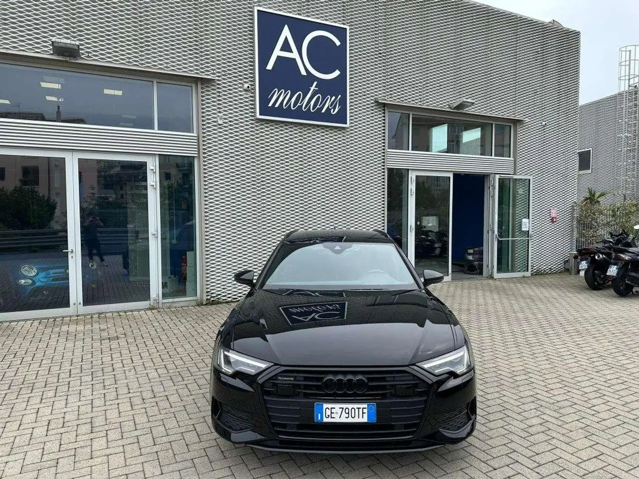 Photo 1 : Audi A6 2019 Hybride