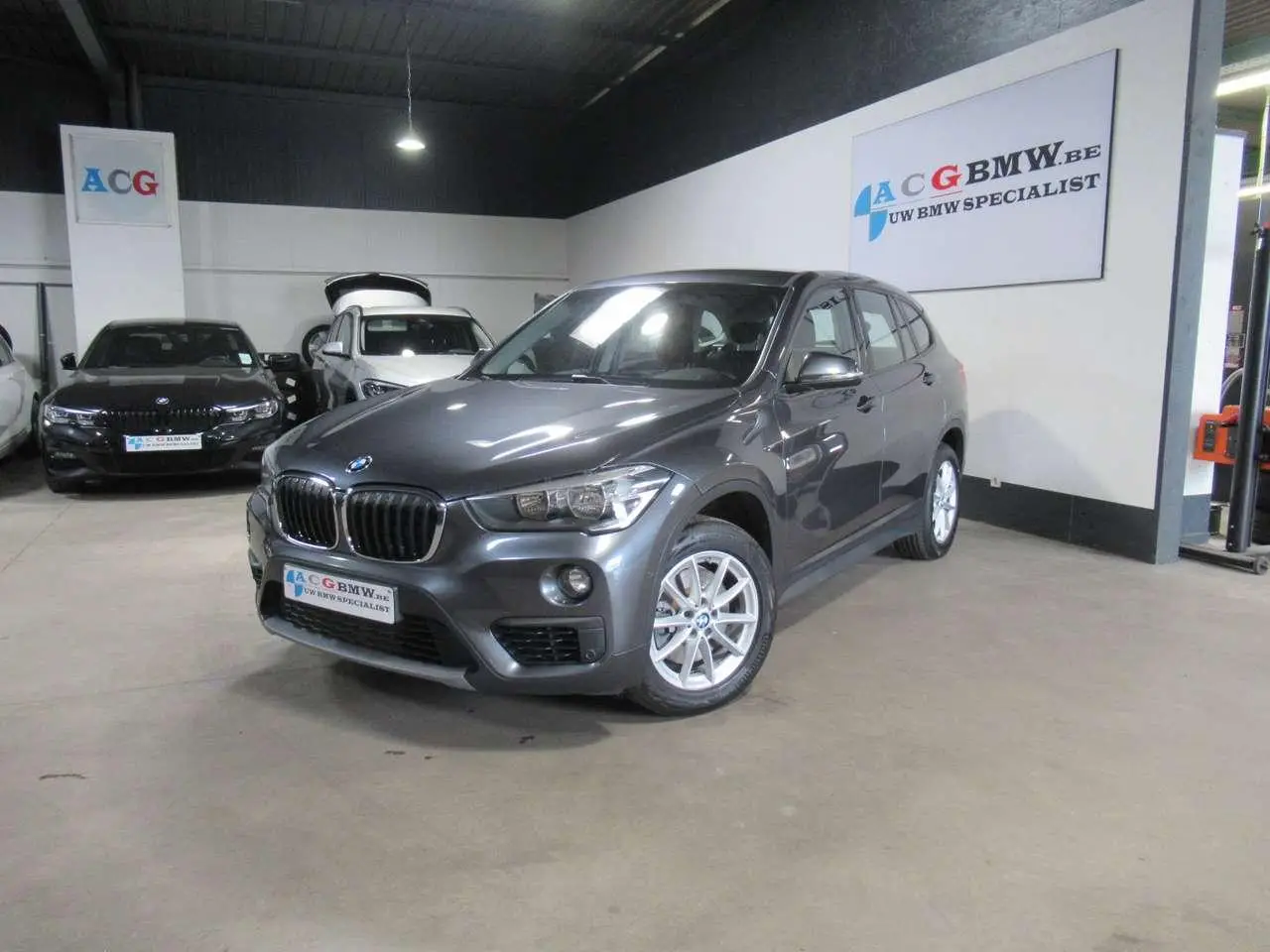 Photo 1 : Bmw X1 2016 Petrol