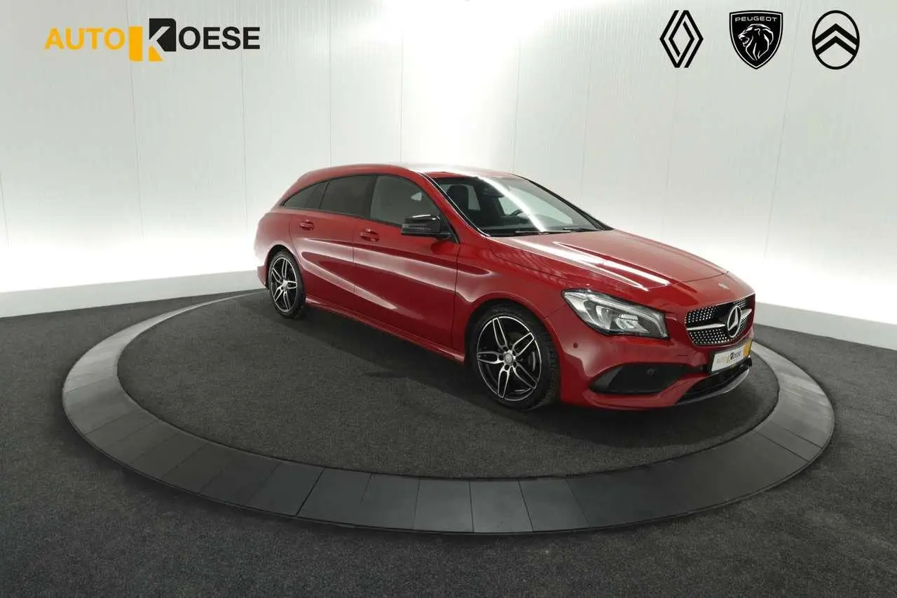 Photo 1 : Mercedes-benz Classe Cla 2016 Petrol