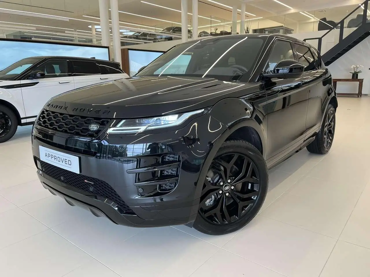 Photo 1 : Land Rover Range Rover Evoque 2022 Petrol