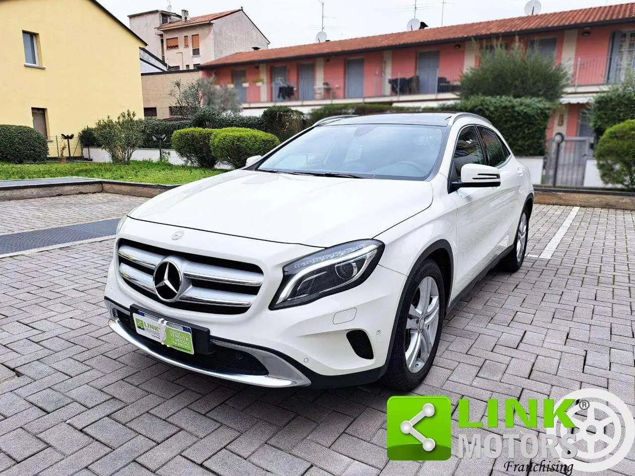 Photo 1 : Mercedes-benz Classe Gla 2017 Petrol