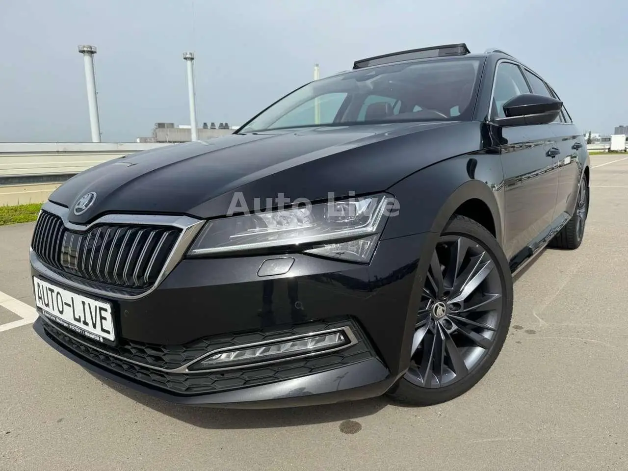 Photo 1 : Skoda Superb 2021 Diesel