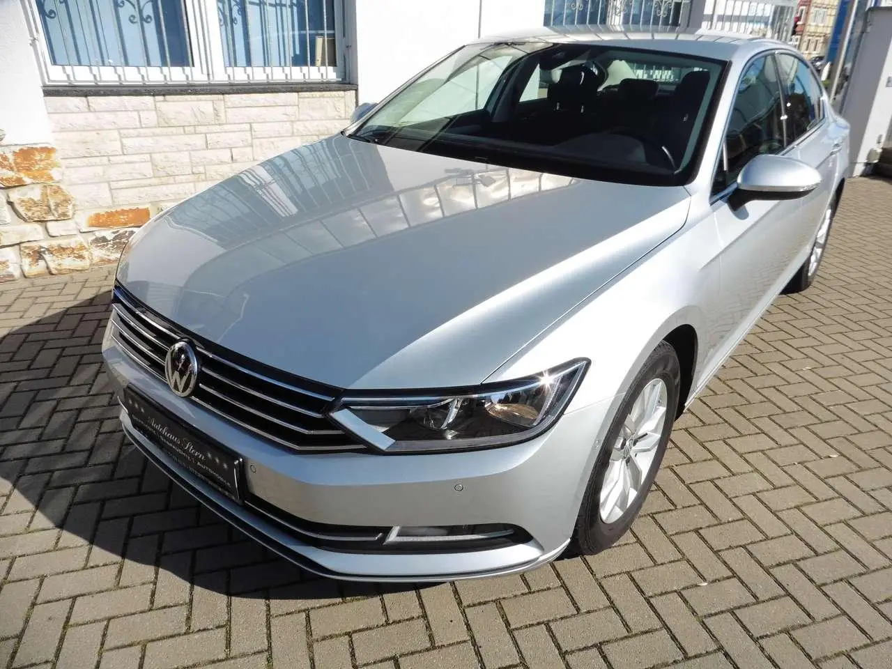 Photo 1 : Volkswagen Passat 2015 Petrol