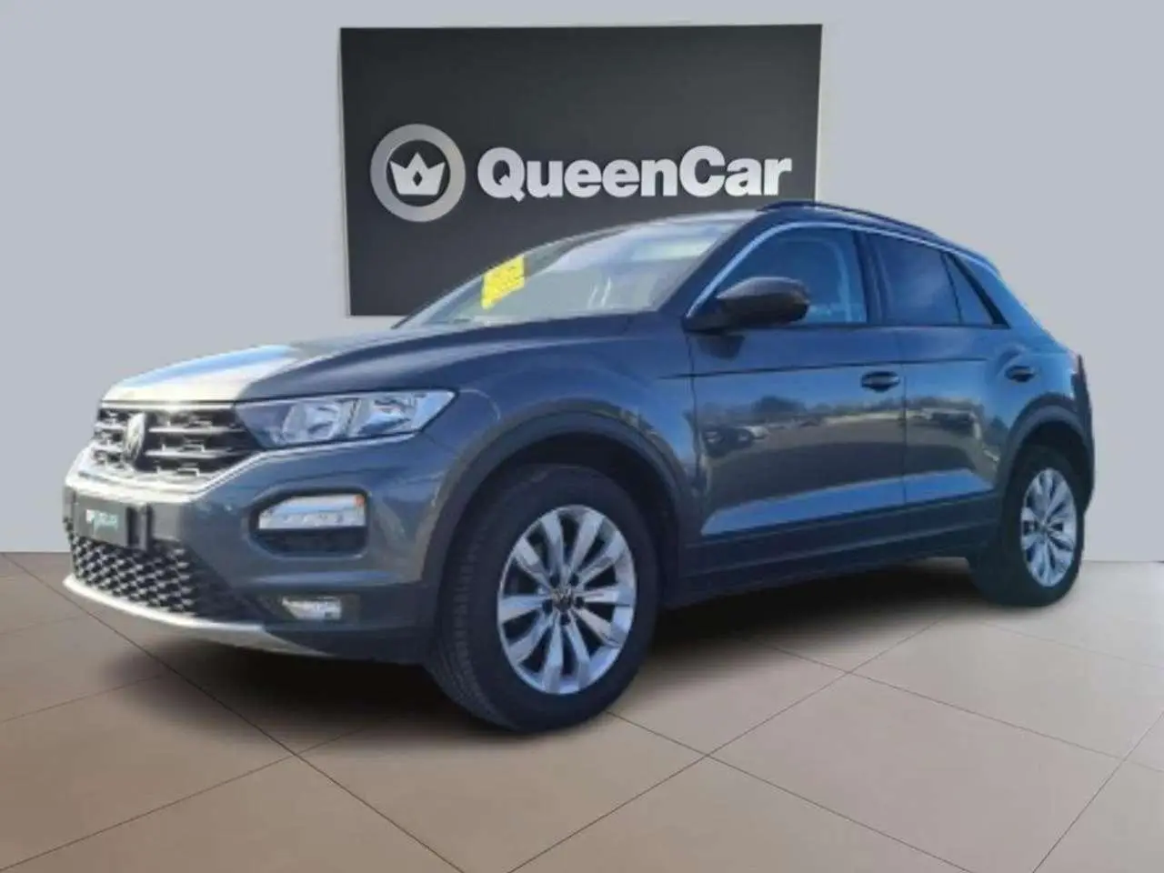 Photo 1 : Volkswagen T-roc 2021 Essence