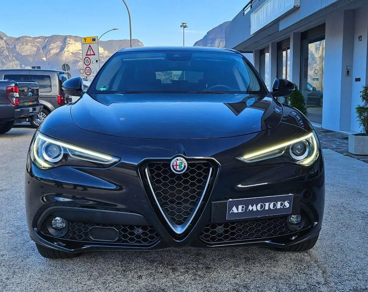 Photo 1 : Alfa Romeo Stelvio 2019 Diesel