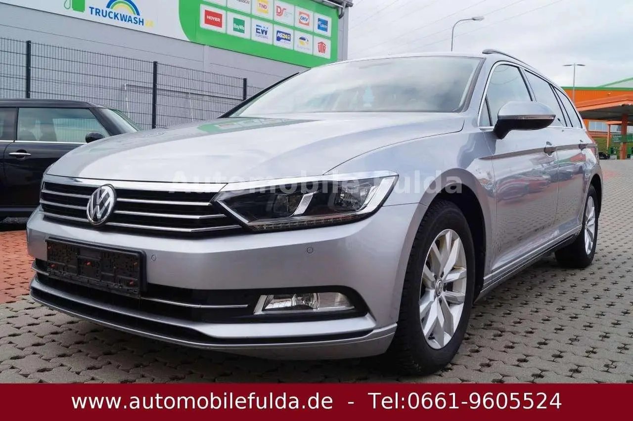 Photo 1 : Volkswagen Passat 2019 Diesel