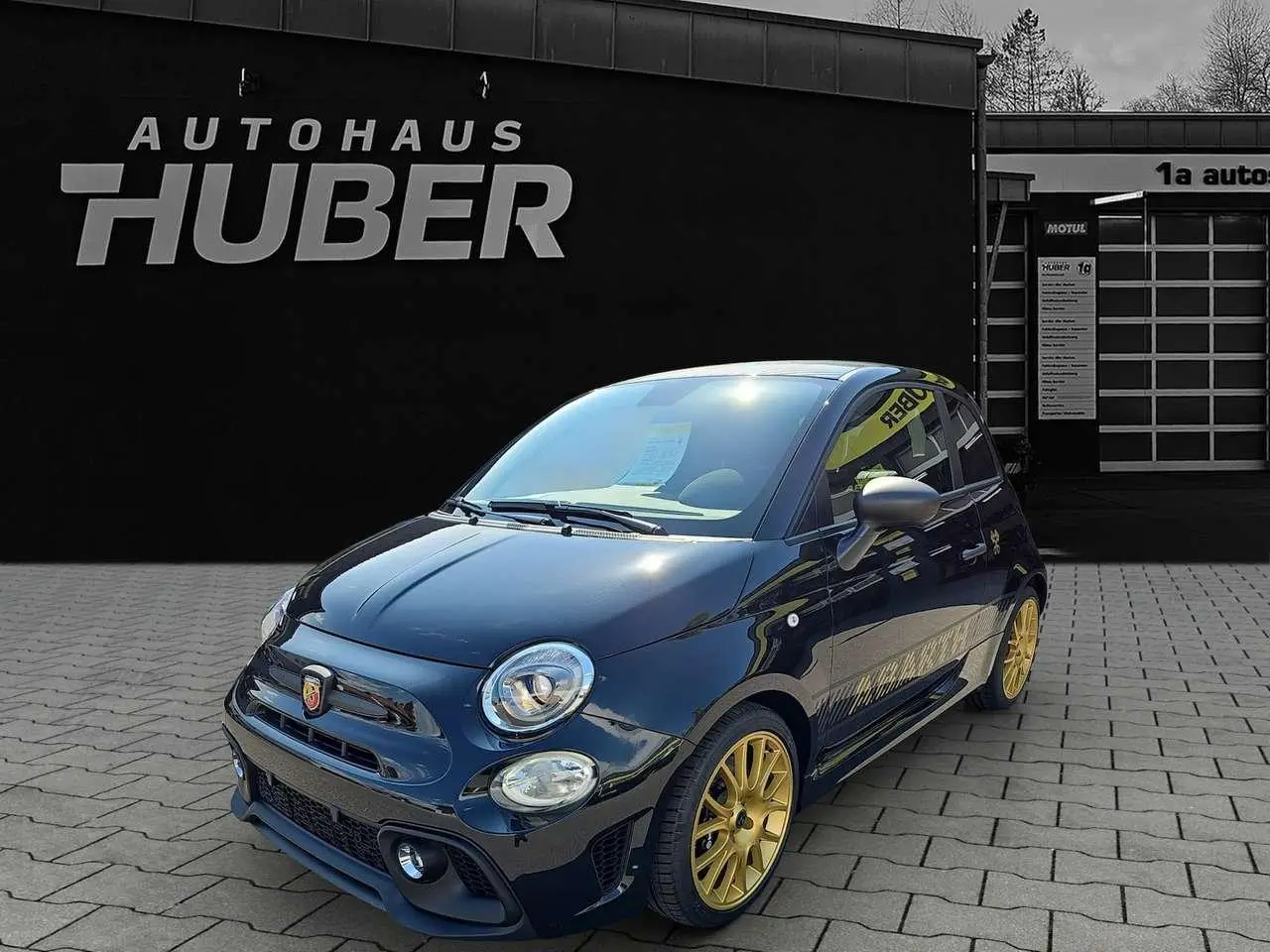 Photo 1 : Abarth 695 2024 Petrol