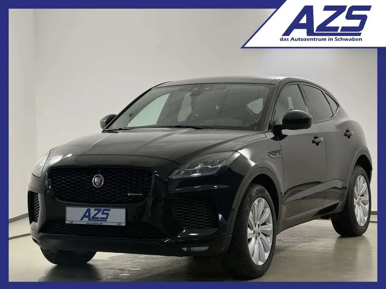 Photo 1 : Jaguar E-pace 2020 Petrol