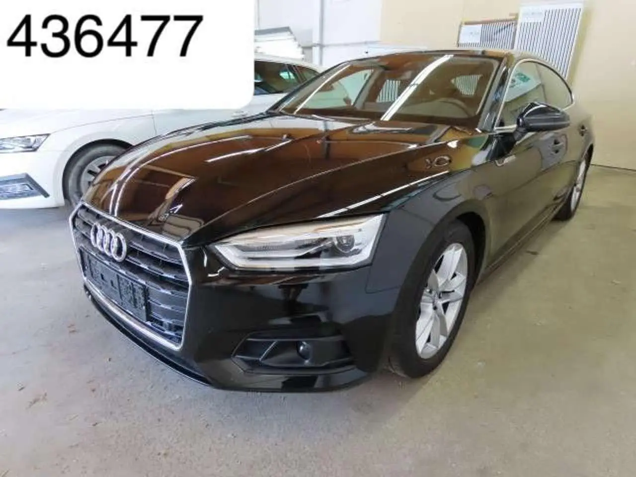 Photo 1 : Audi A5 2019 Petrol