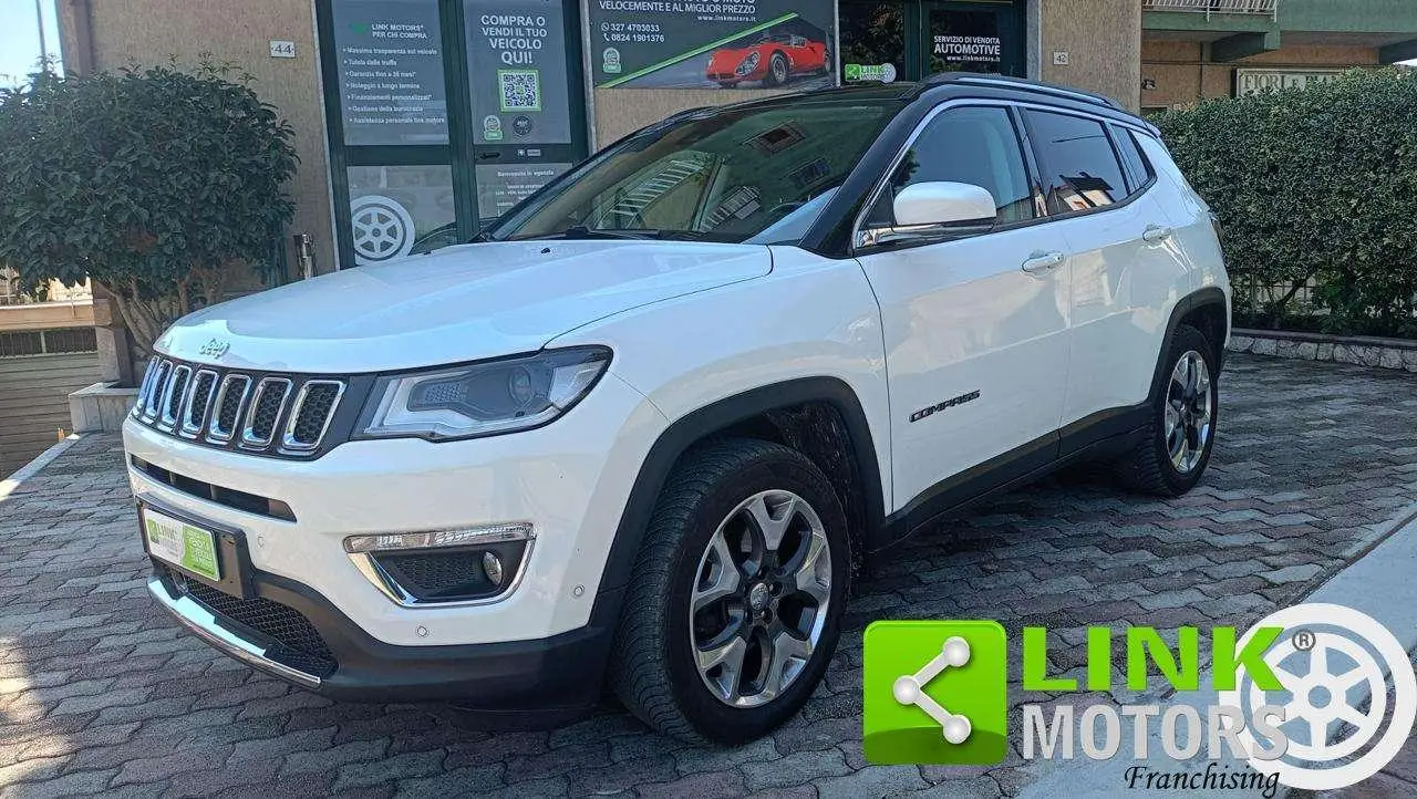 Photo 1 : Jeep Compass 2018 Essence