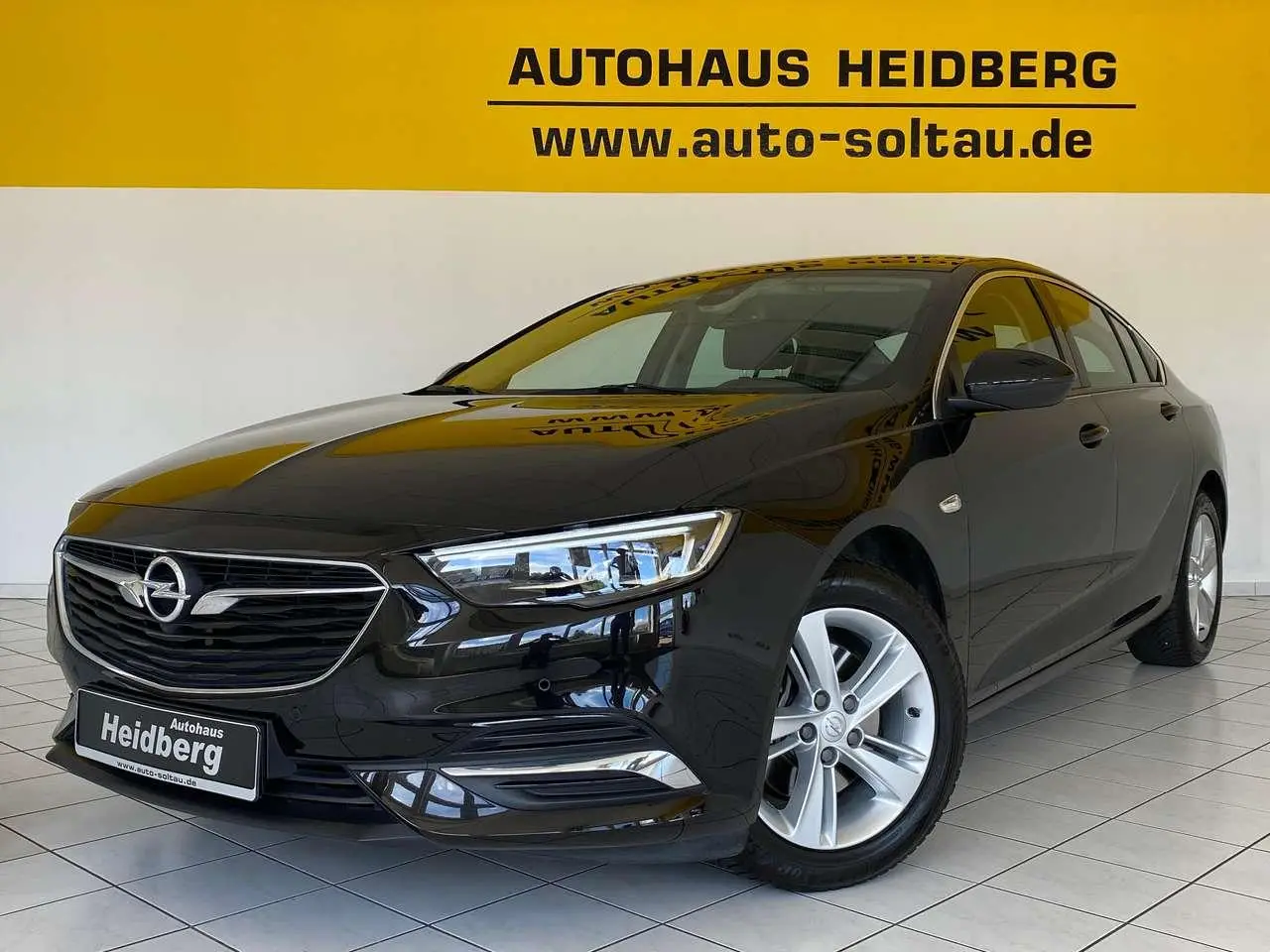 Photo 1 : Opel Insignia 2019 Diesel