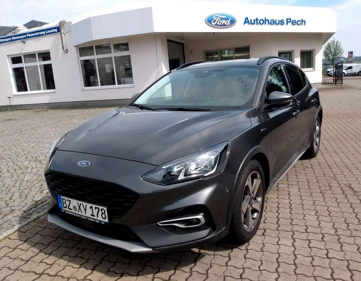 Photo 1 : Ford Focus 2022 Hybride