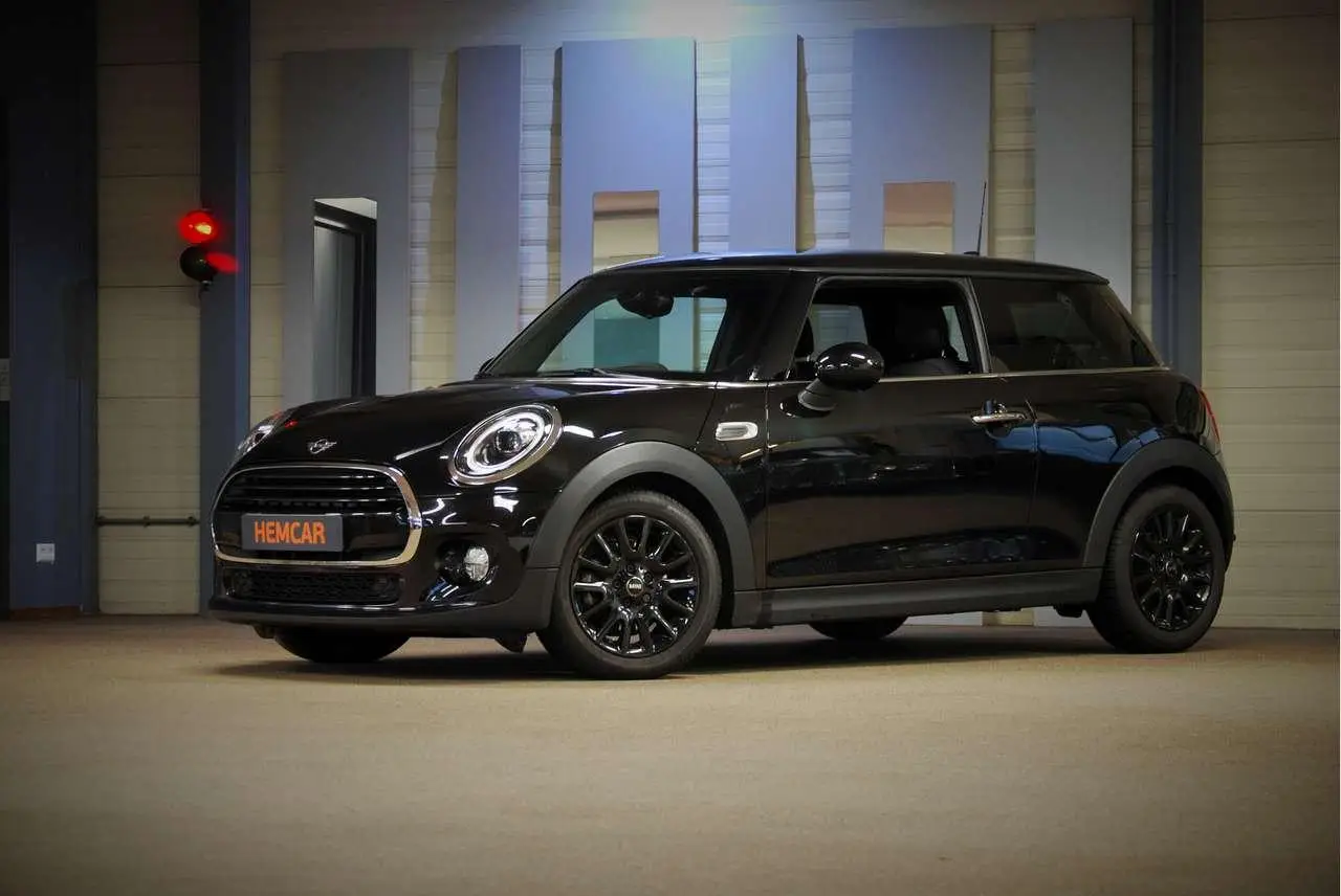 Photo 1 : Mini Cooper 2018 Essence