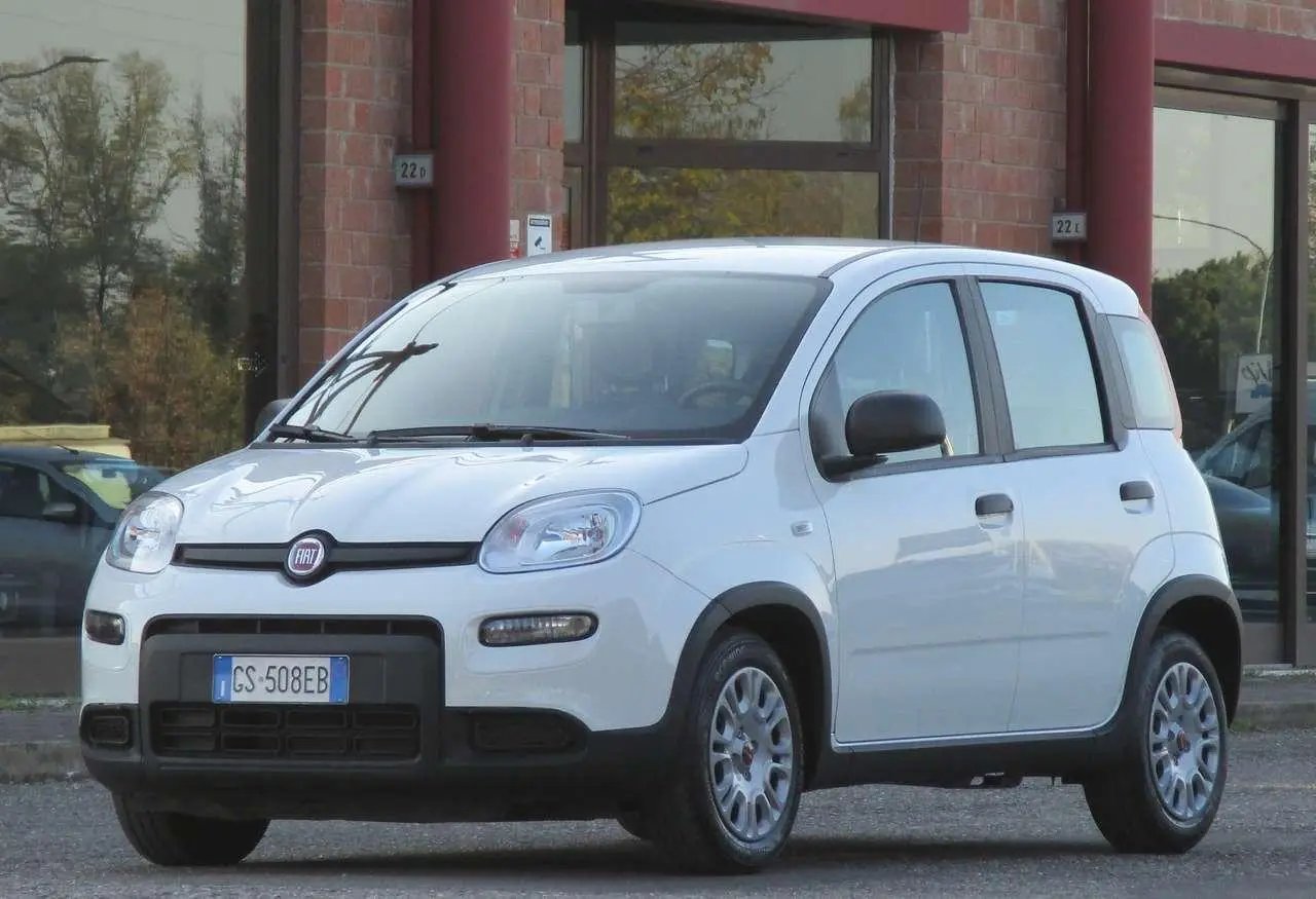 Photo 1 : Fiat Panda 2023 Hybride