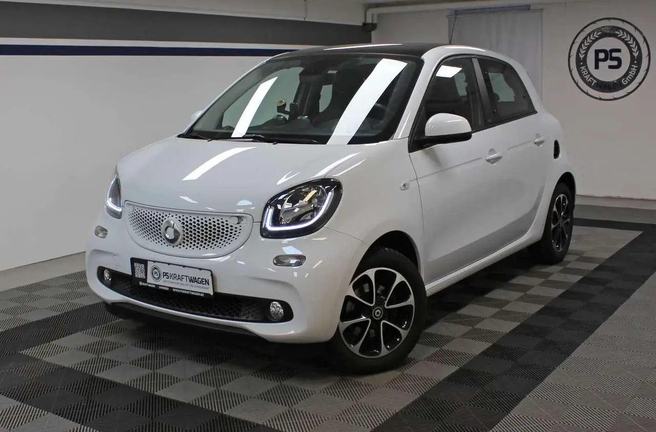 Photo 1 : Smart Forfour 2016 Petrol