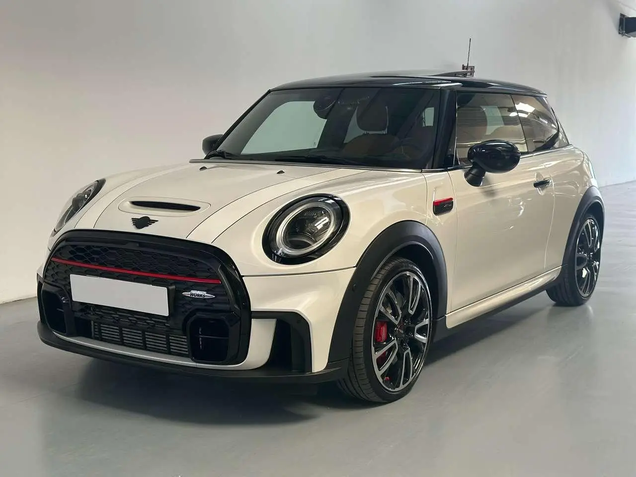 Photo 1 : Mini John Cooper Works 2023 Petrol