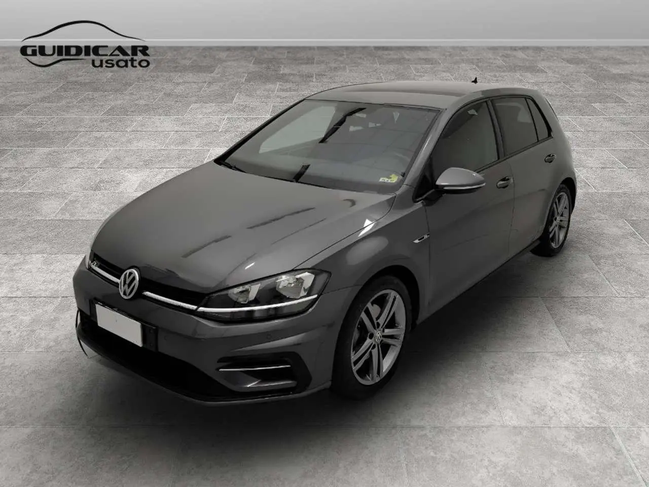 Photo 1 : Volkswagen Golf 2018 Petrol