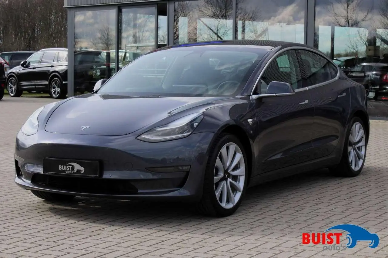 Photo 1 : Tesla Model 3 2019 Electric