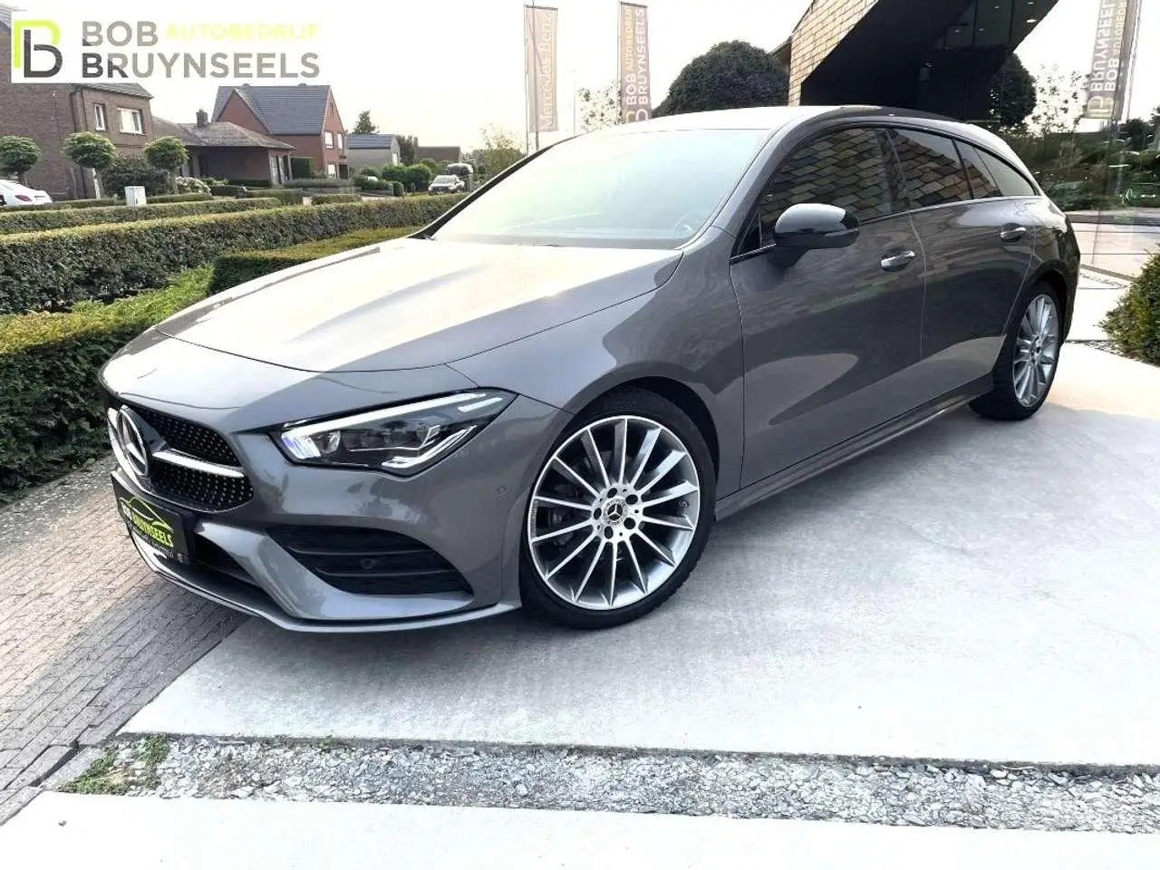 Photo 1 : Mercedes-benz Classe Cla 2023 Essence