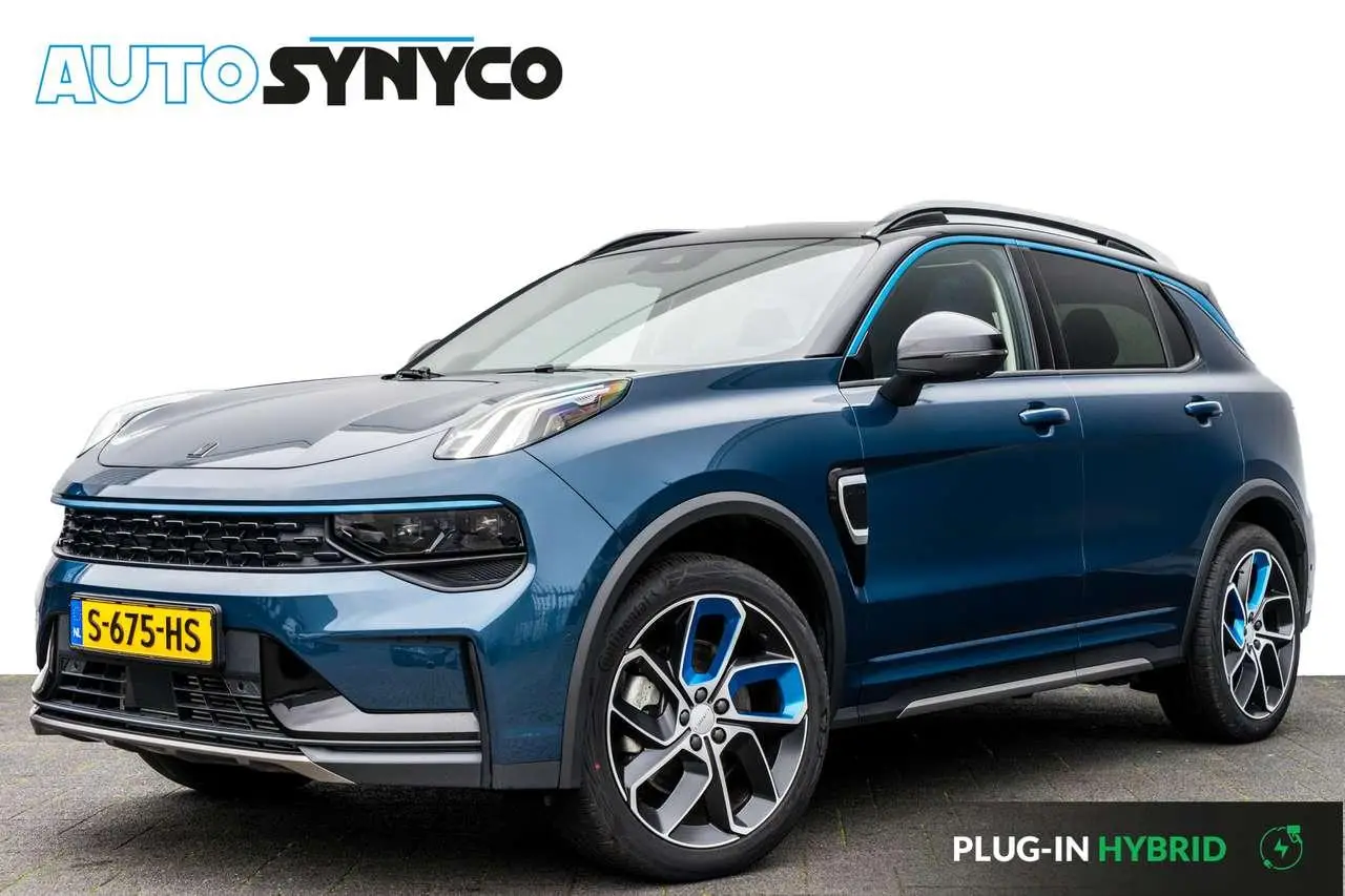 Photo 1 : Lynk & Co 01 2023 Hybrid