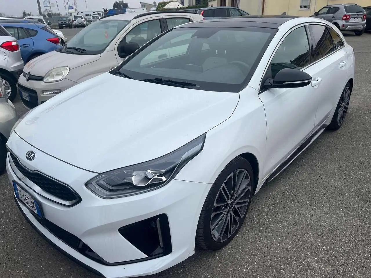 Photo 1 : Kia Ceed 2019 Diesel