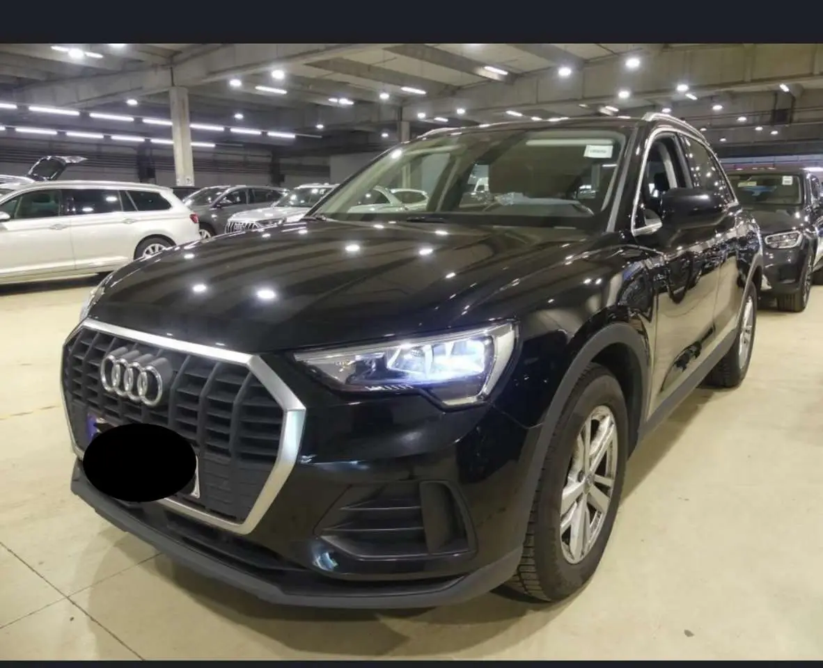 Photo 1 : Audi Q3 2020 Essence