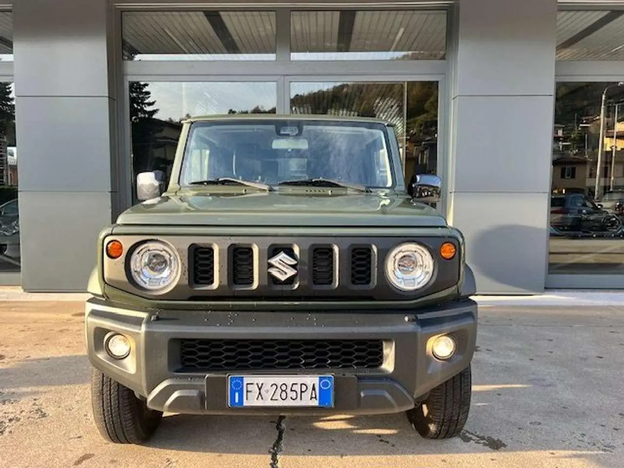 Photo 1 : Suzuki Jimny 2019 Petrol