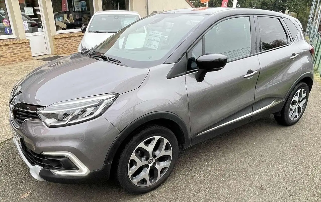 Photo 1 : Renault Captur 2018 Diesel