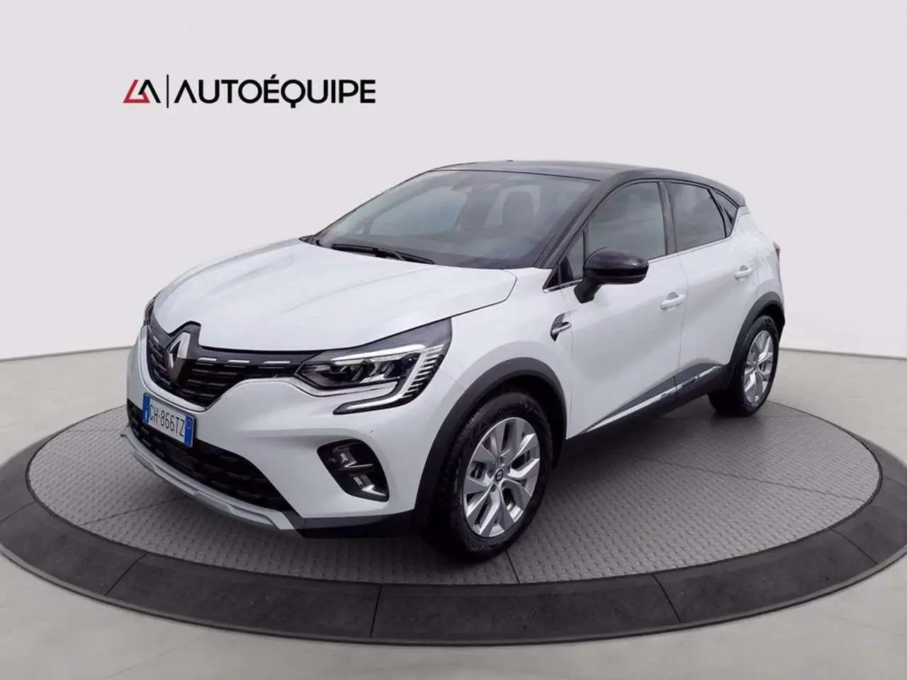 Photo 1 : Renault Captur 2022 Hybride