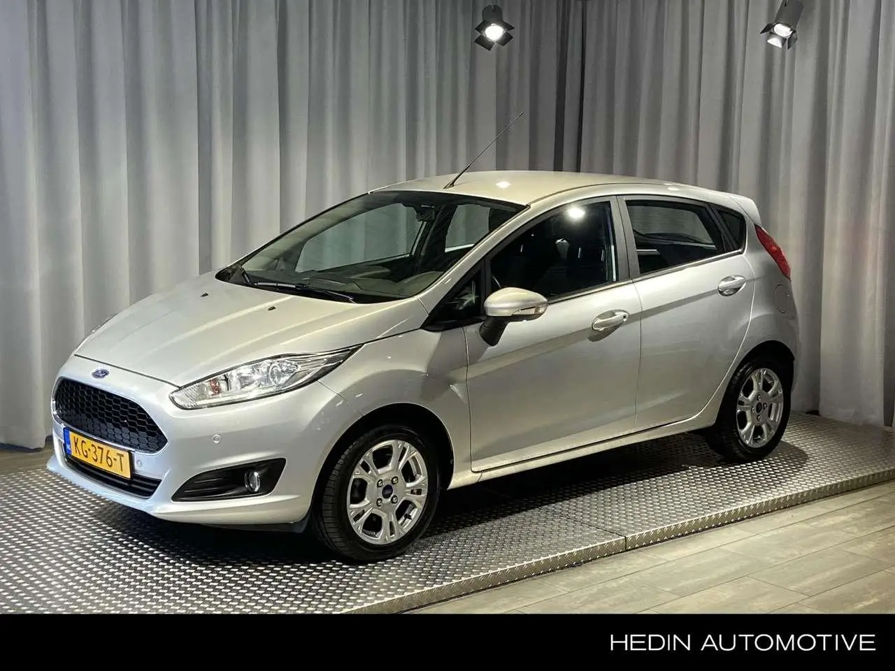 Photo 1 : Ford Fiesta 2016 Petrol