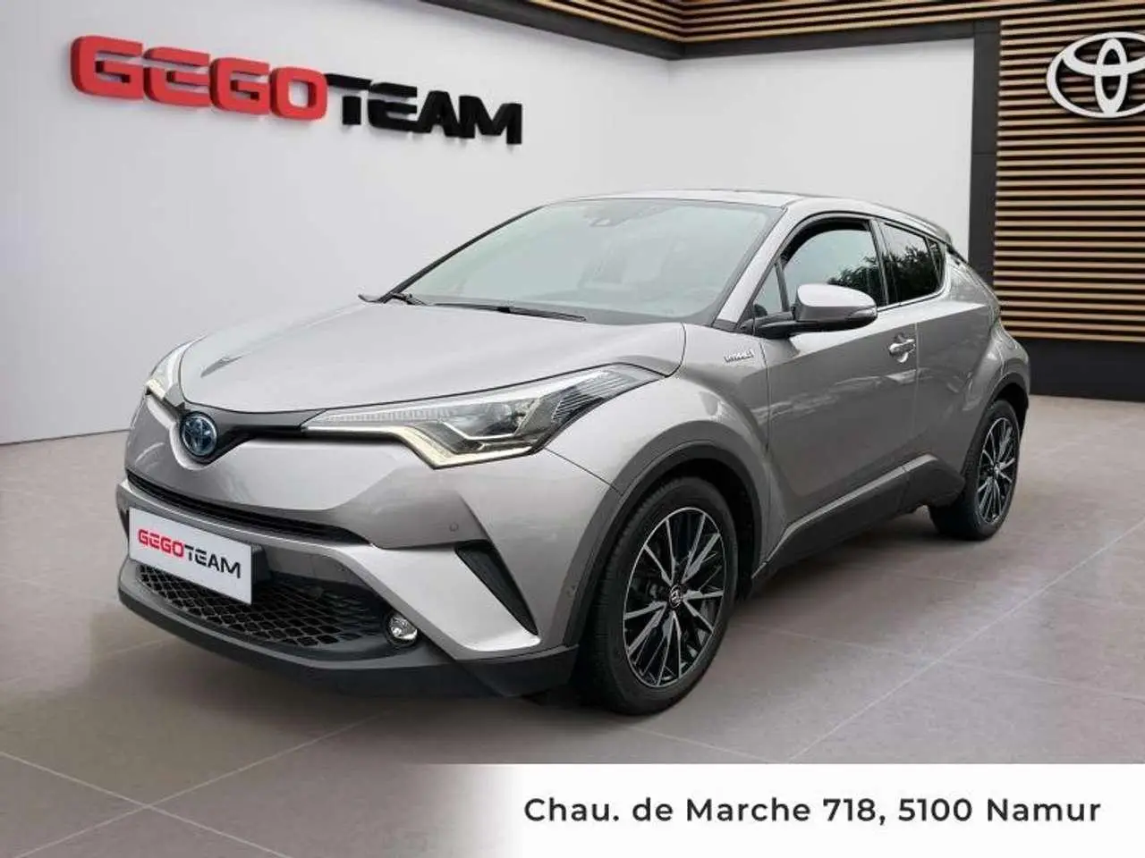 Photo 1 : Toyota C-hr 2018 Hybride