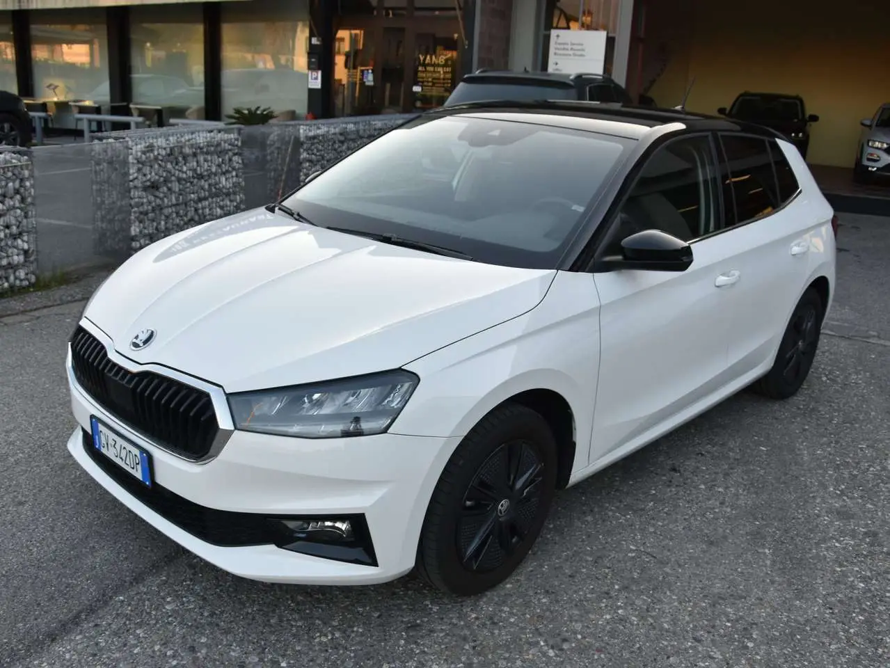 Photo 1 : Skoda Fabia 2024 Petrol