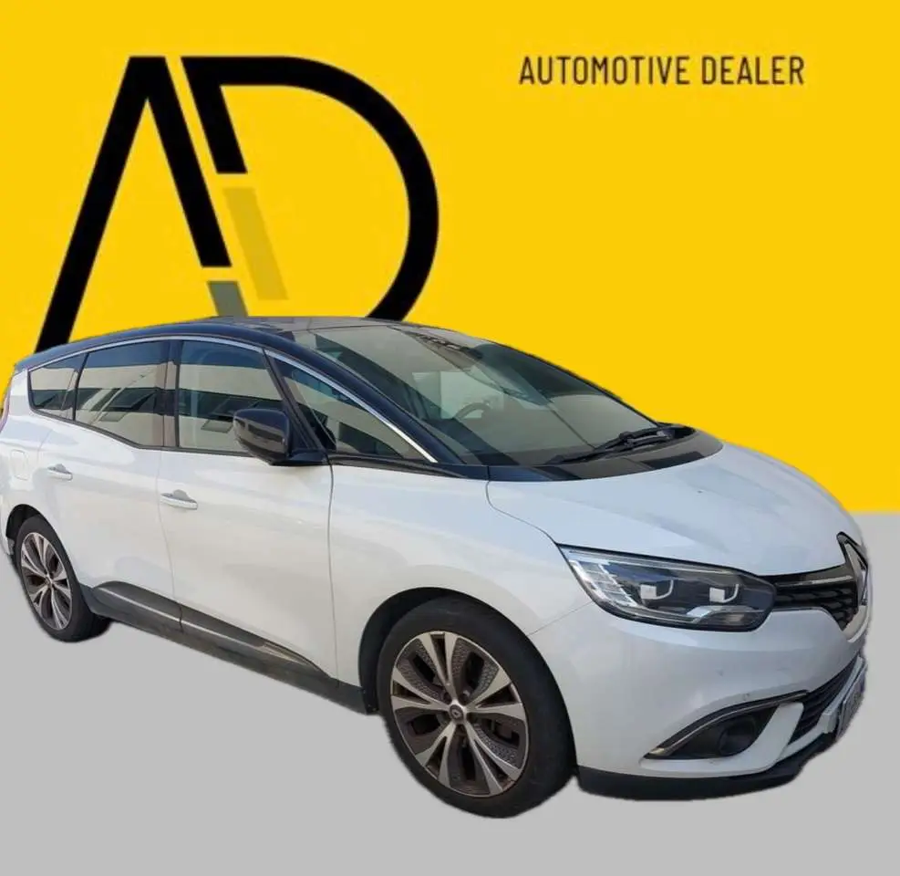 Photo 1 : Renault Grand Scenic 2019 Essence