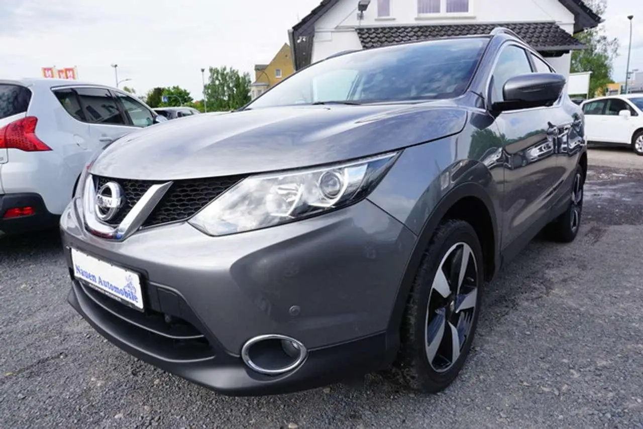 Photo 1 : Nissan Qashqai 2016 Essence