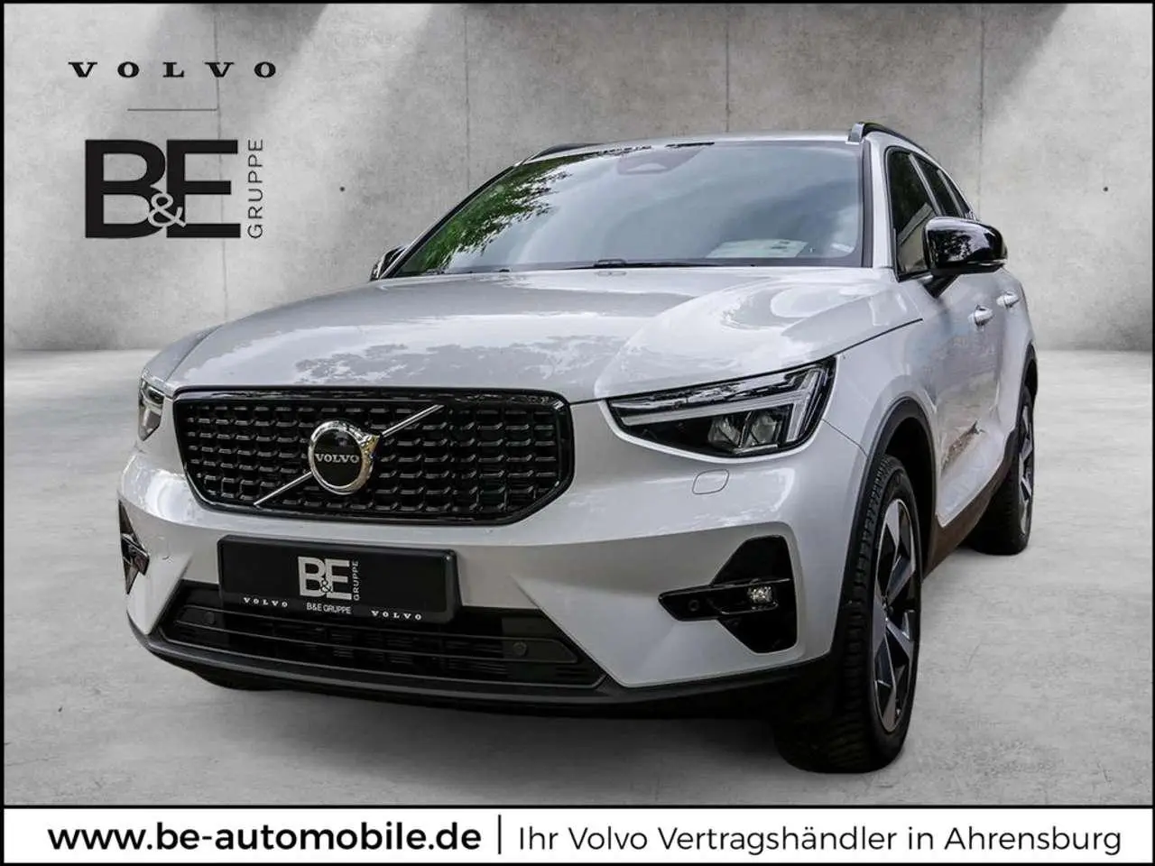 Photo 1 : Volvo Xc40 2023 Petrol