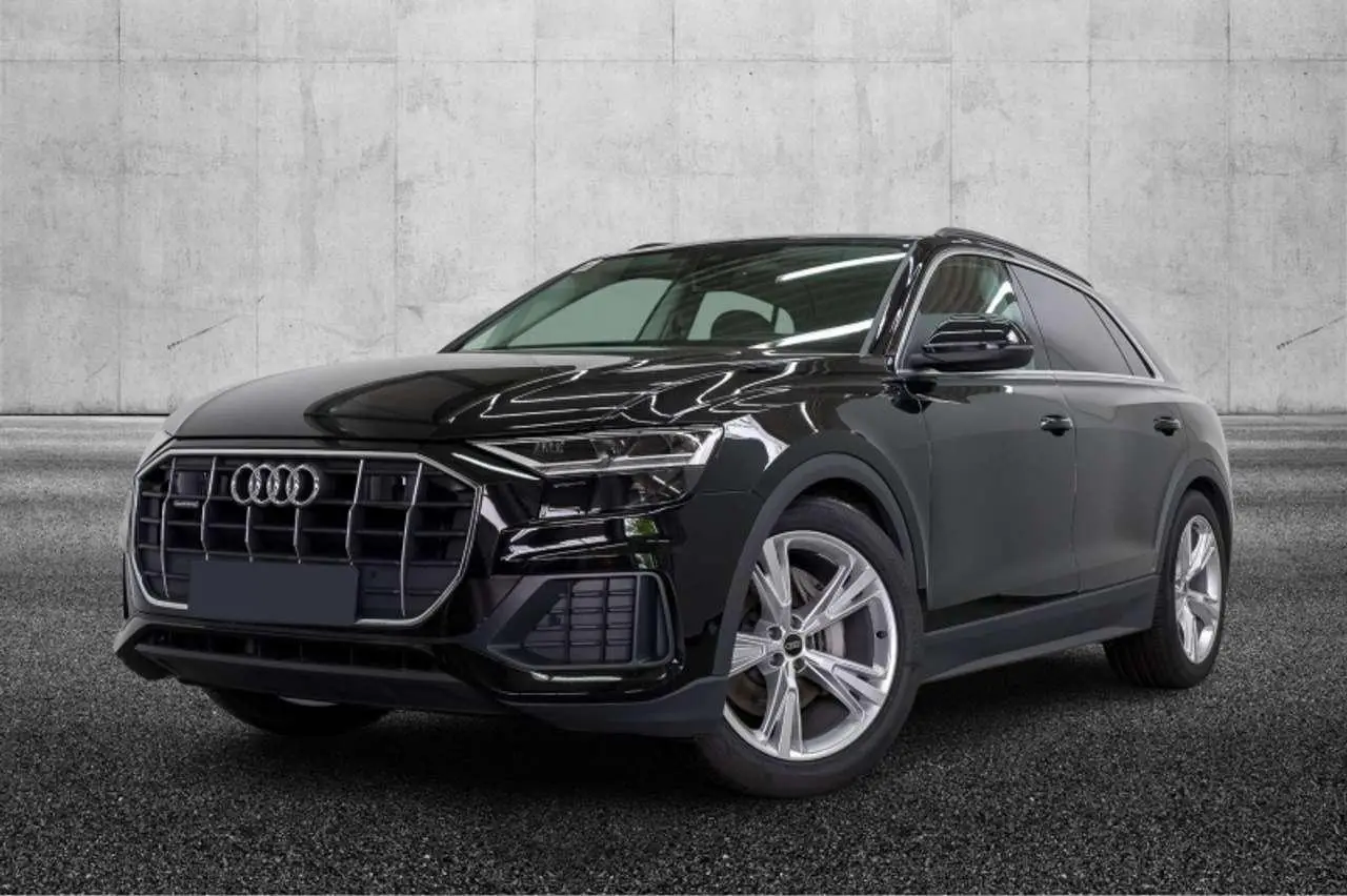 Photo 1 : Audi Q8 2023 Hybrid