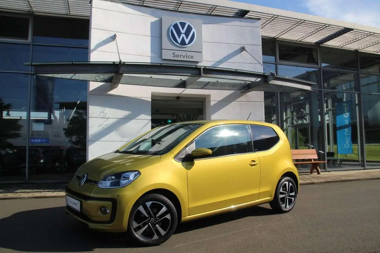 Photo 1 : Volkswagen Up! 2020 Petrol