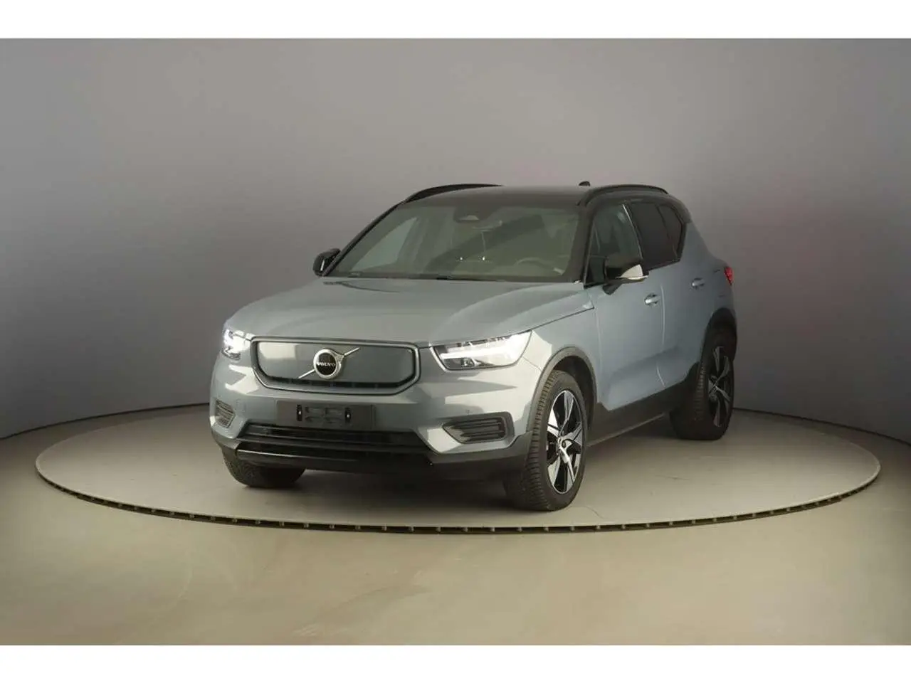 Photo 1 : Volvo Xc40 2021 Electric