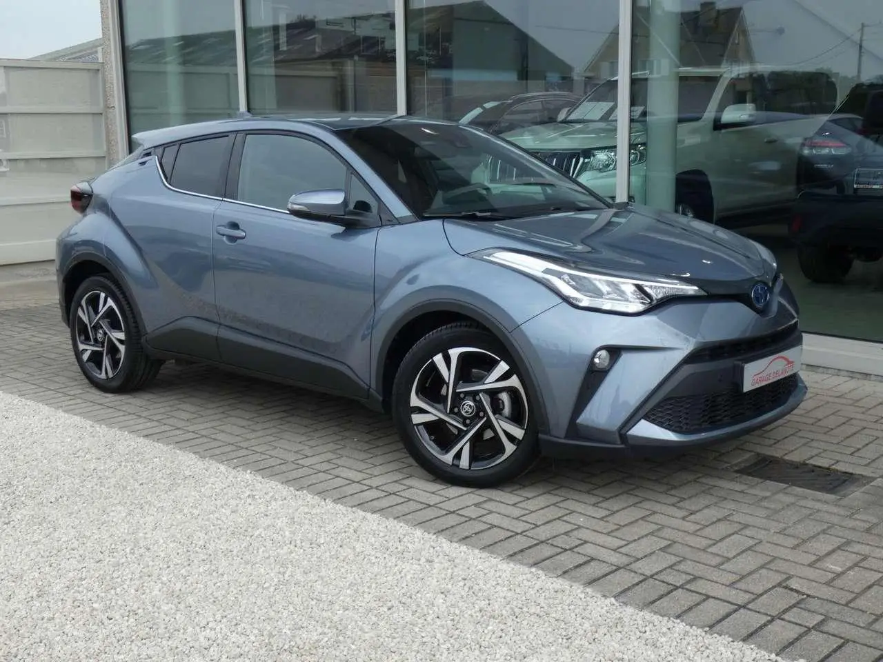 Photo 1 : Toyota C-hr 2022 Hybrid