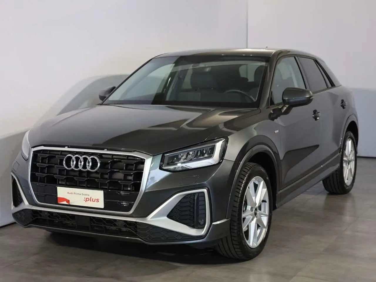 Photo 1 : Audi Q2 2023 Diesel