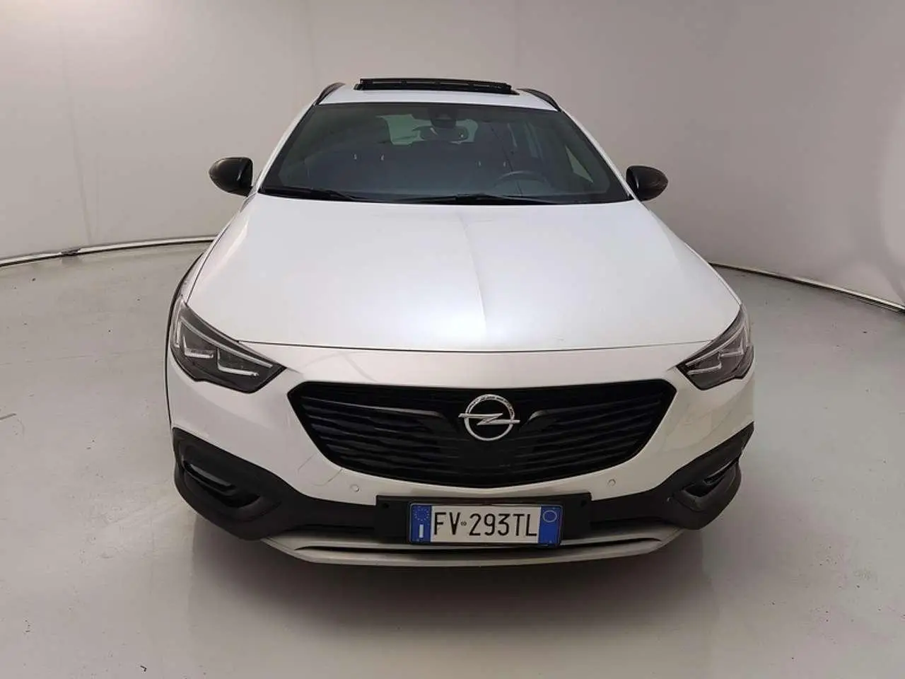 Photo 1 : Opel Insignia 2019 Diesel