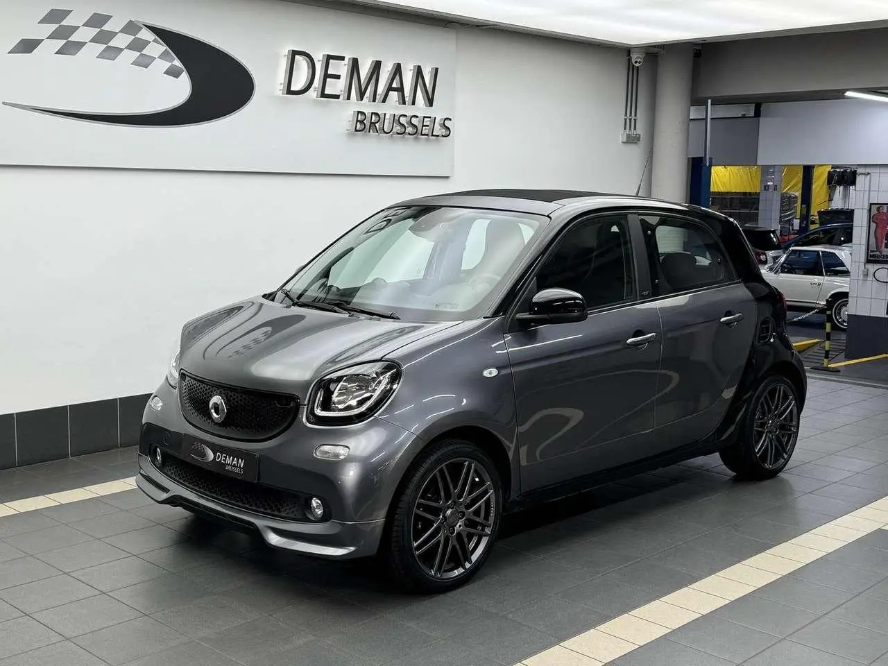 Photo 1 : Smart Forfour 2019 Essence