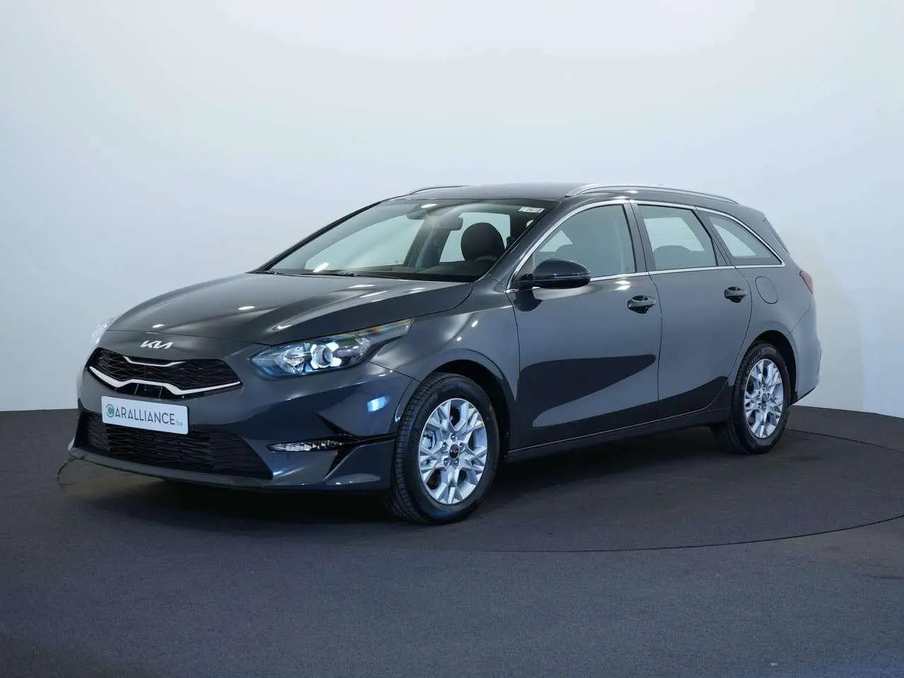 Photo 1 : Kia Ceed 2024 Petrol